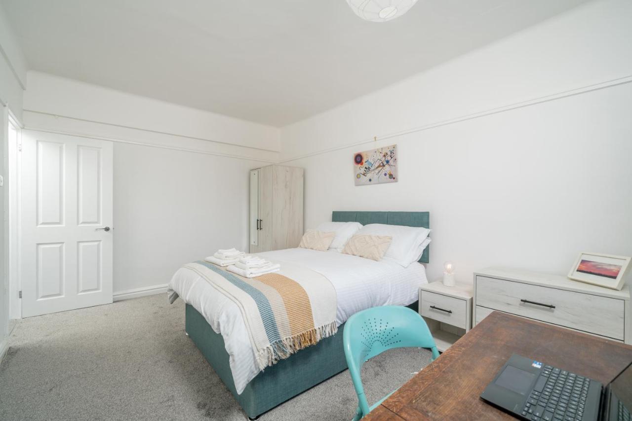 Апартаменты Bright West Hampstead Retreat Лондон Экстерьер фото
