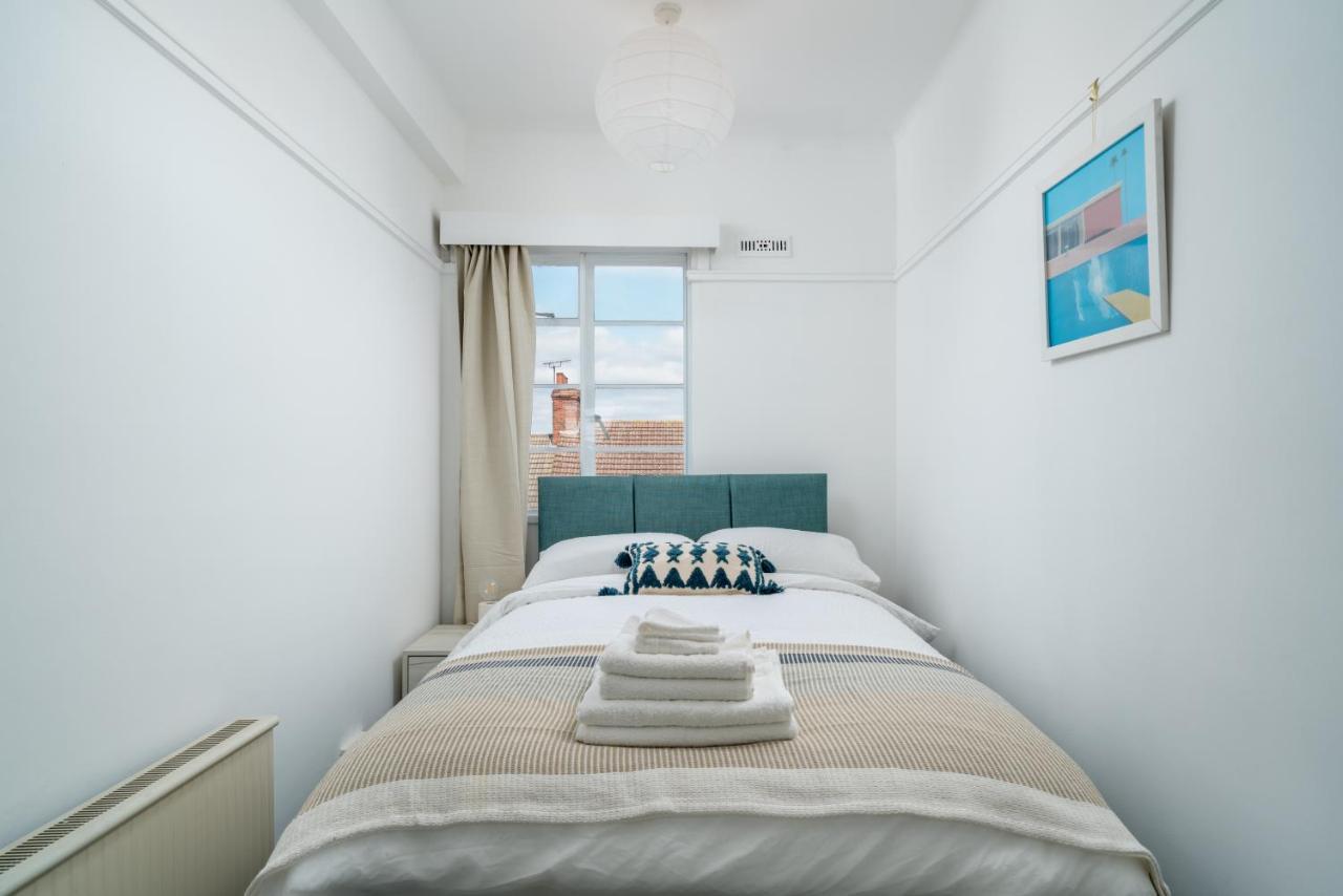 Апартаменты Bright West Hampstead Retreat Лондон Экстерьер фото